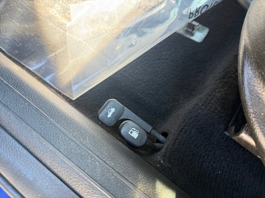 Used 2023 Kia Forte LXS FWD image 27