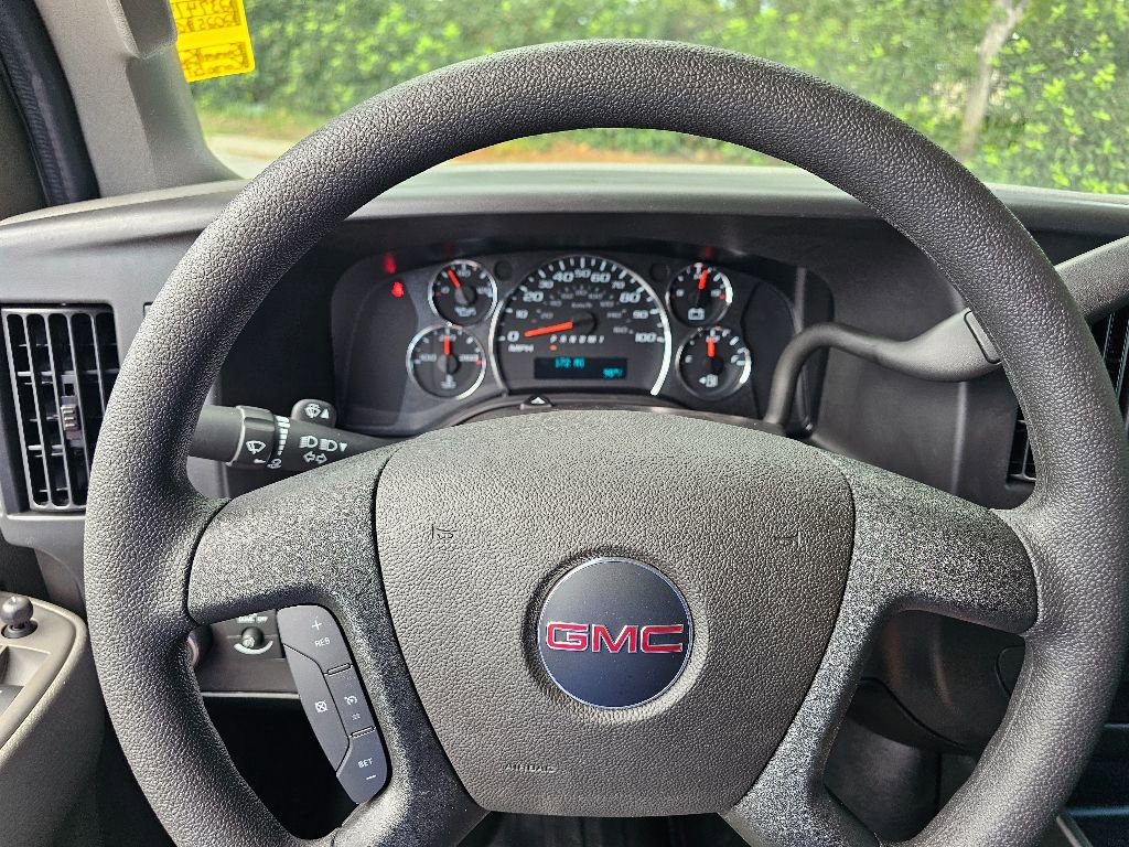 New 2025 GMC Savana 2500 Extended w/ Driver Convenience Package RWD image 31