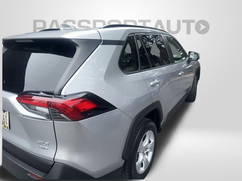 Used 2020 Toyota RAV4 XLE w/ All Weather Liner Package image 5