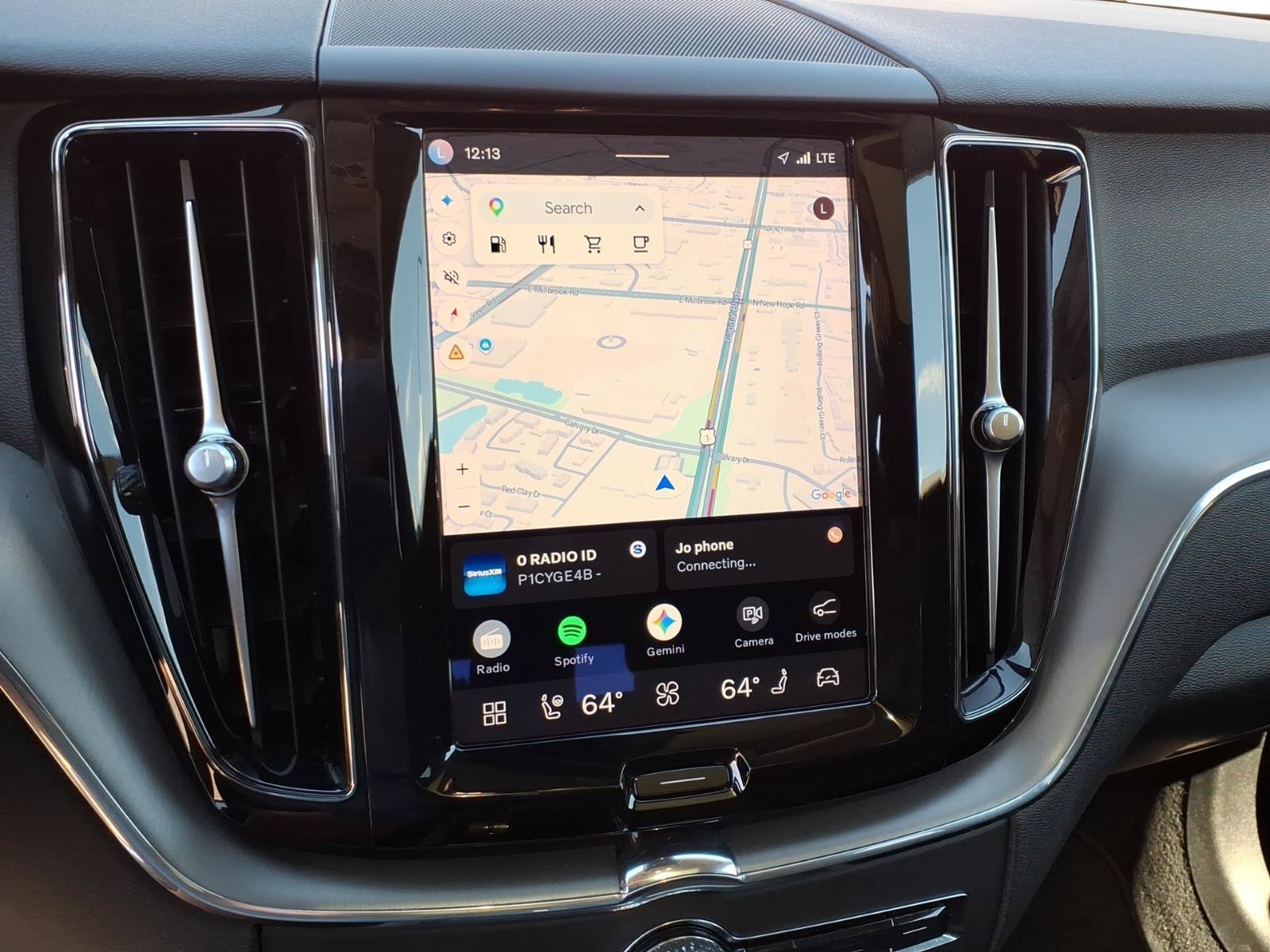 Certified 2023 Volvo XC60 B5 Core w/ Climate Package AWD/4WD image 22