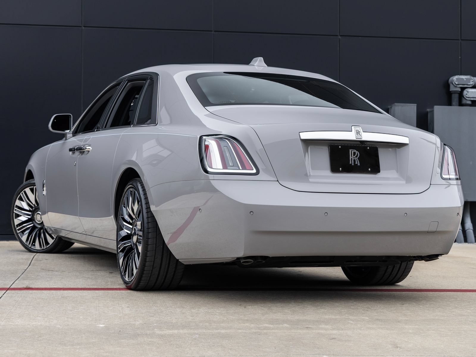 Used 2026 Rolls-Royce Ghost AWD/4WD image 9