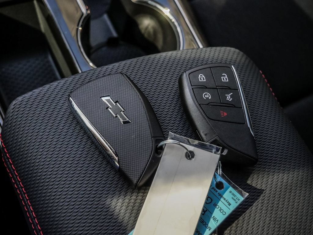 New 2027 Chevrolet Equinox RS w/ Safety and Technology Package FWD image 40