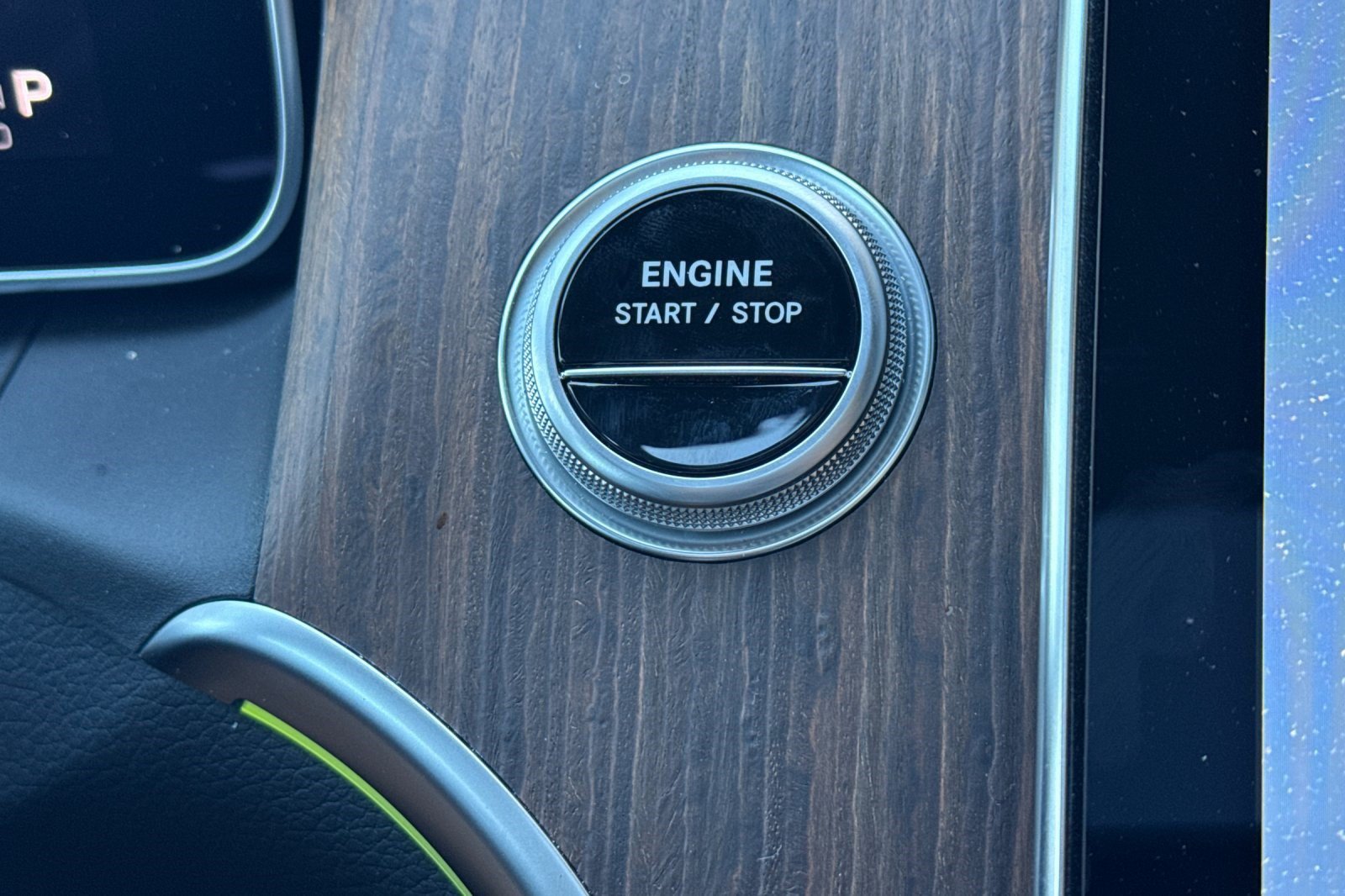 Certified 2025 Mercedes-Benz GLC 350e 4MATIC image 16