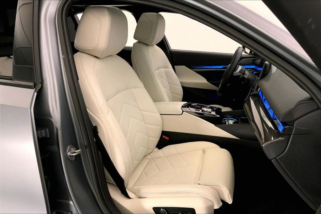 Certified 2024 BMW i5 M60 w/ Executive Package AWD/4WD image 6