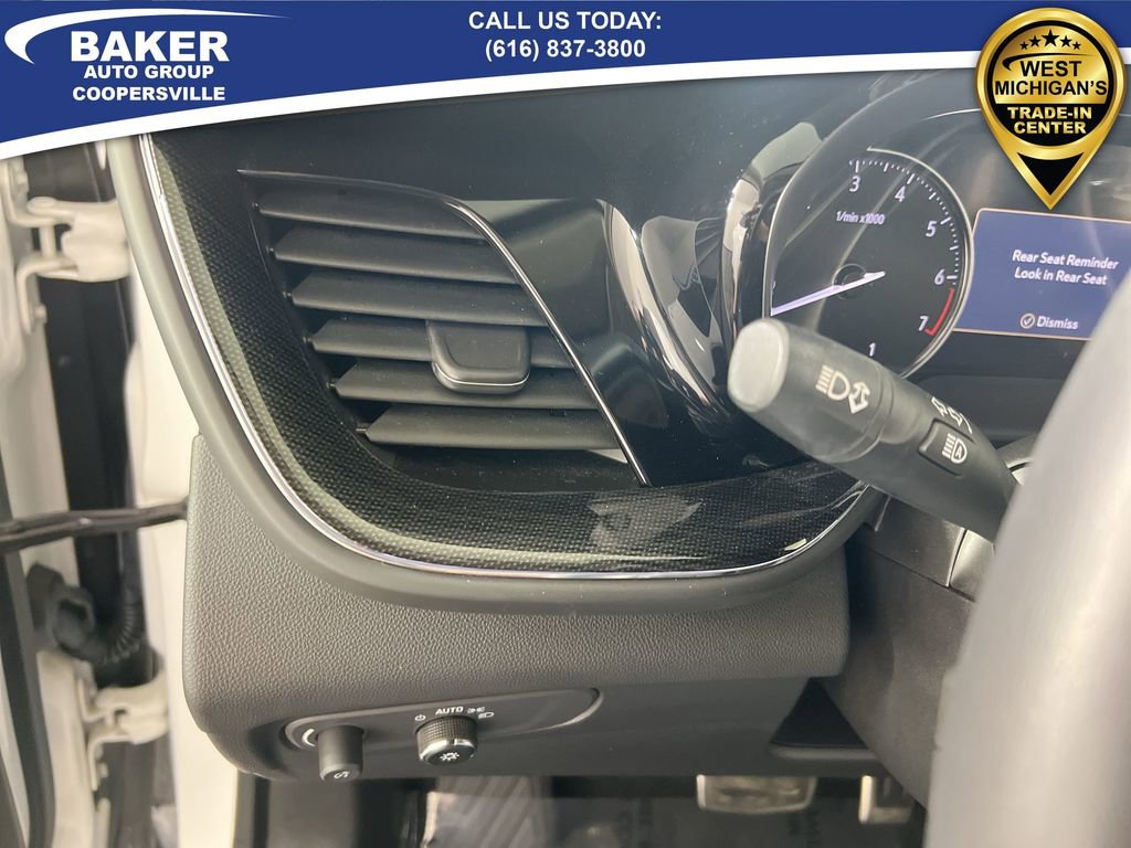 Certified 2023 Buick Envision Essence w/ Sport Touring Package image 18