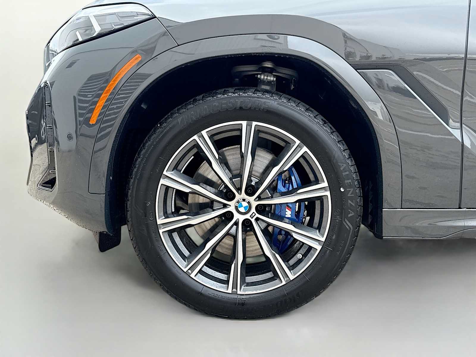 New 2027 BMW X6 xDrive40i AWD/4WD image 6