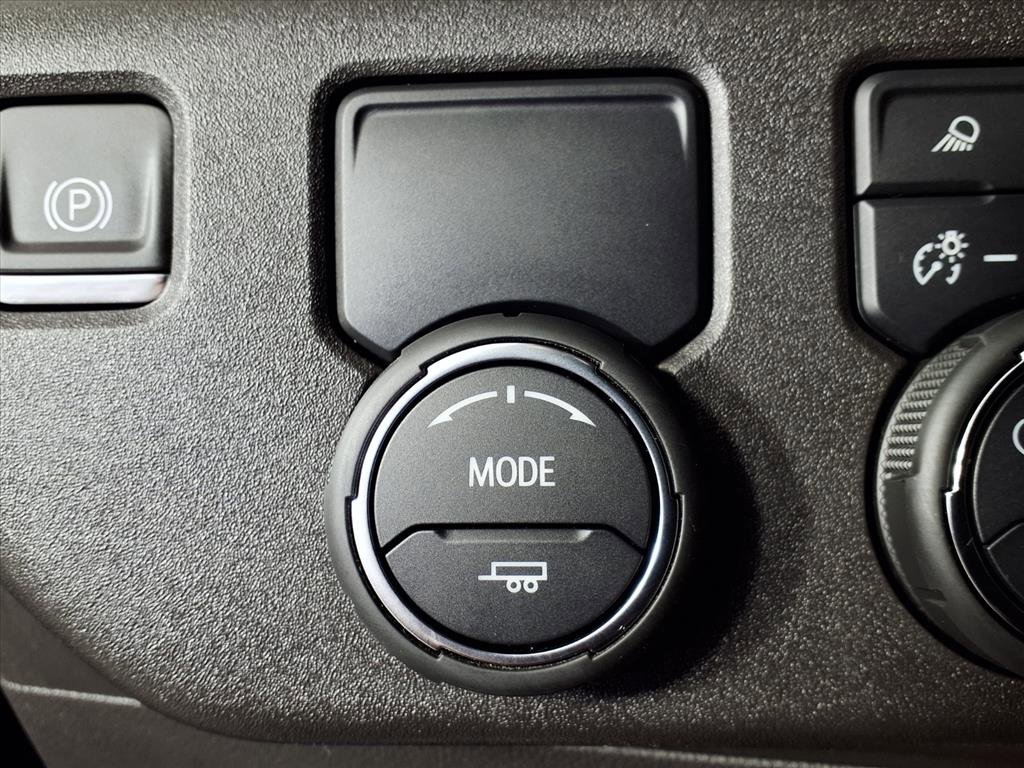 Used 2024 Chevrolet Silverado 1500 LTZ w/ LTZ Convenience Package II image 10