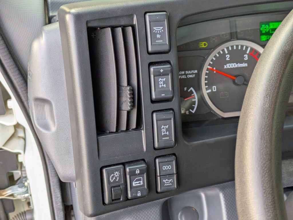 Used 2023 Chevrolet Low Cab Forward 5500XD image 20