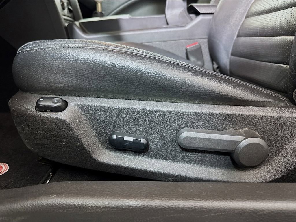 Used 2008 Ford Mustang GT Premium image 16