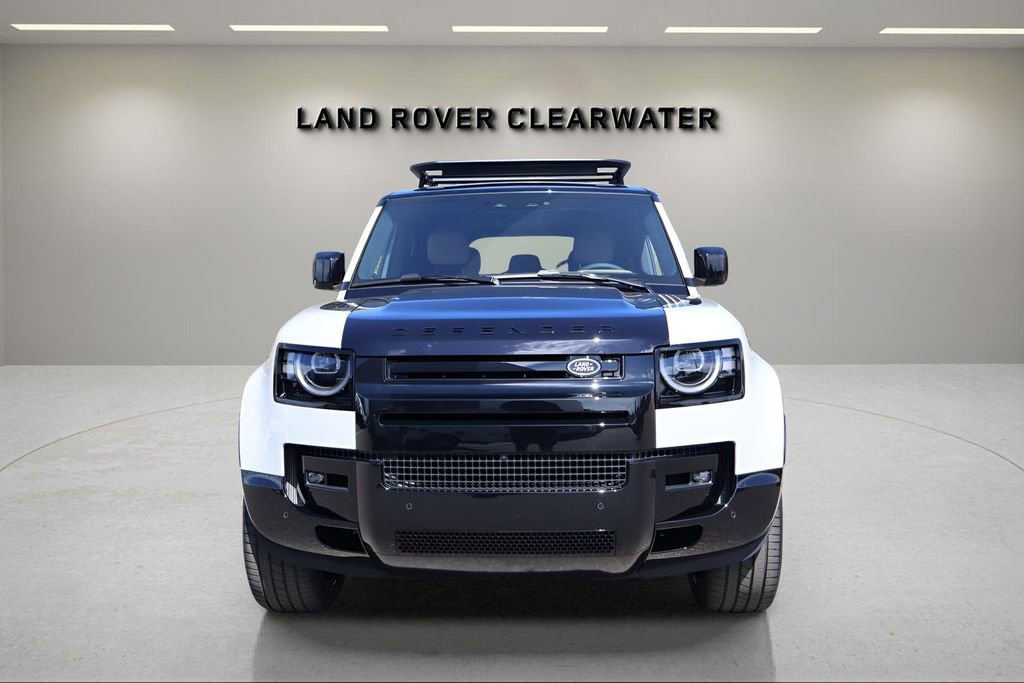 New 2026 Land Rover Defender 110 X AWD/4WD image 8