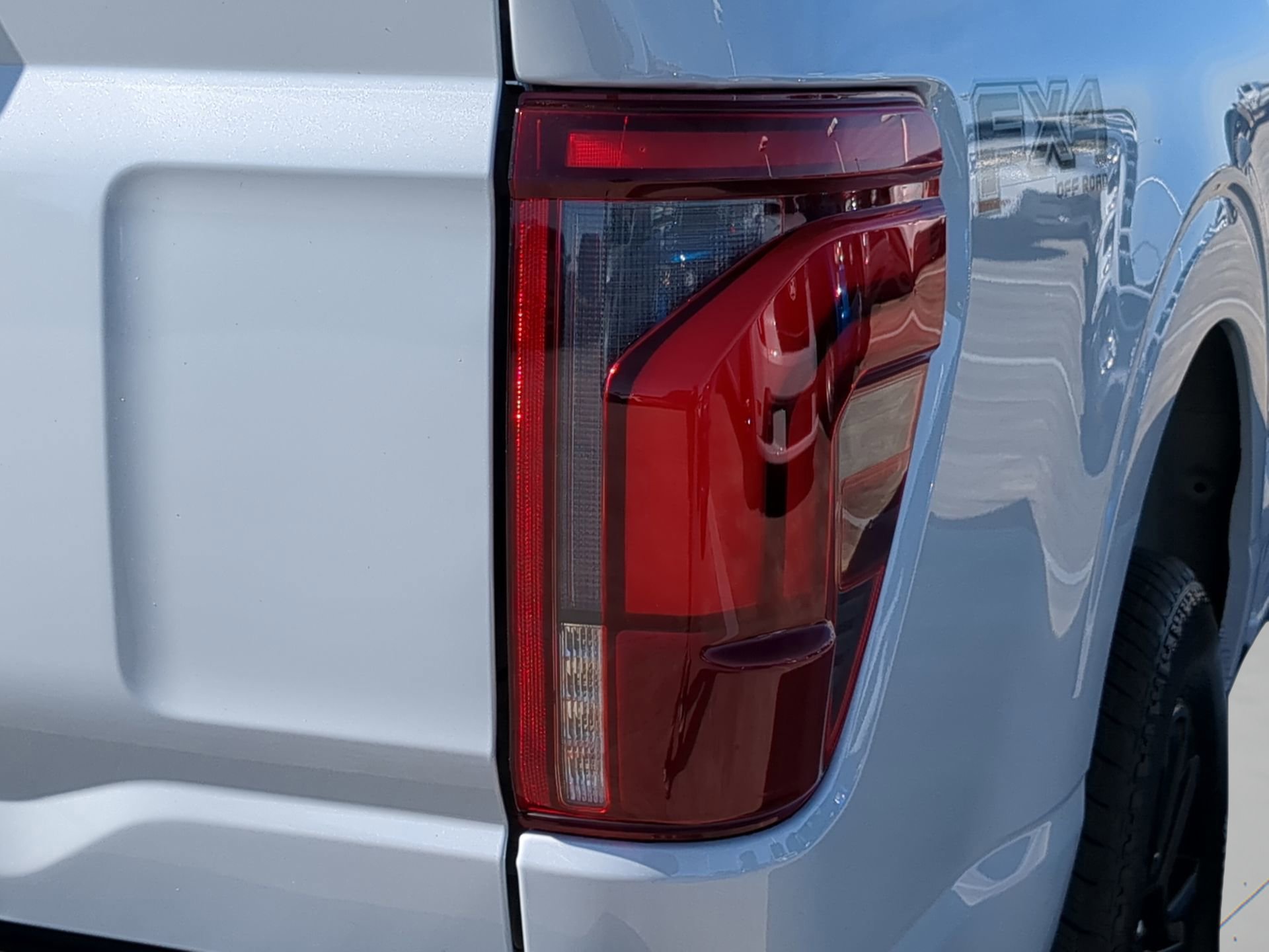 New 2025 Ford F150 Platinum w/ FX4 Off-Road Package image 40