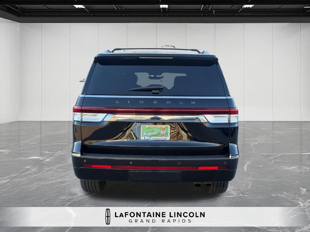 Certified 2023 Lincoln Navigator L Black Label AWD/4WD image 4