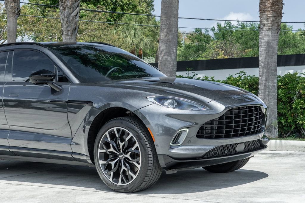 Used 2021 Aston Martin DBX AWD/4WD image 11