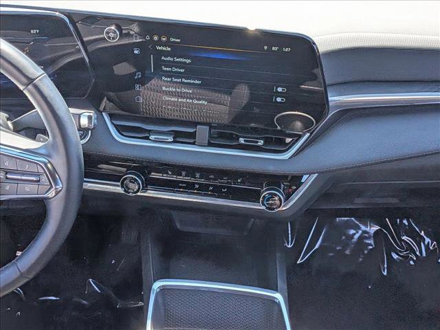 Used 2025 Chevrolet Equinox LT image 12
