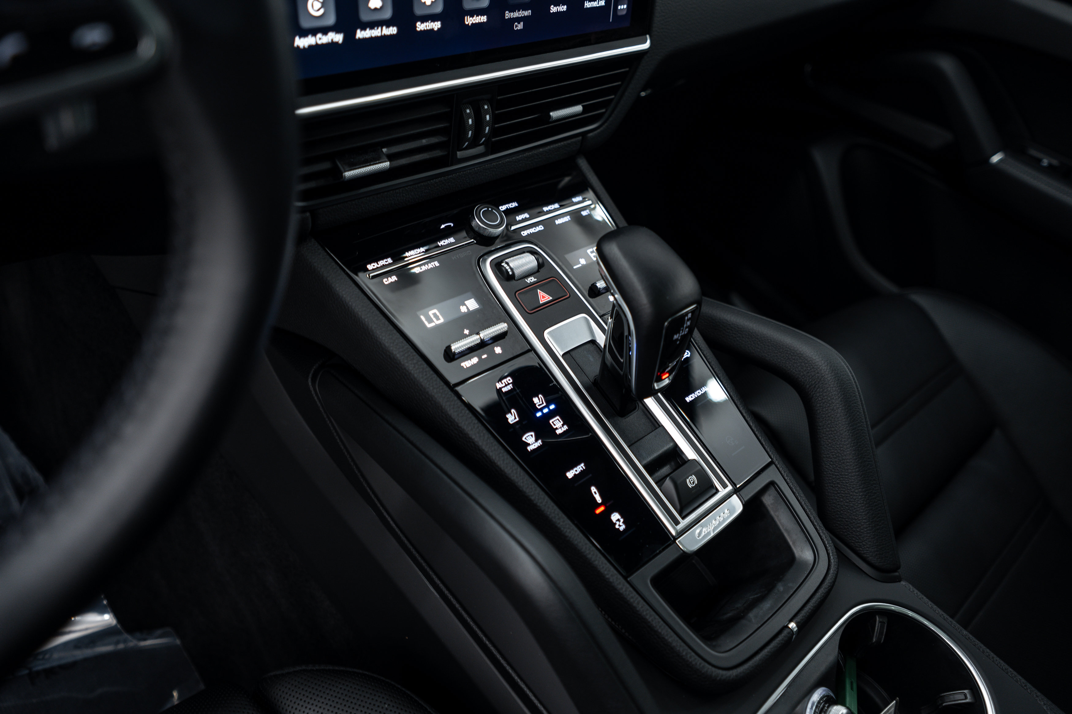 Certified 2023 Porsche Cayenne S AWD/4WD image 15