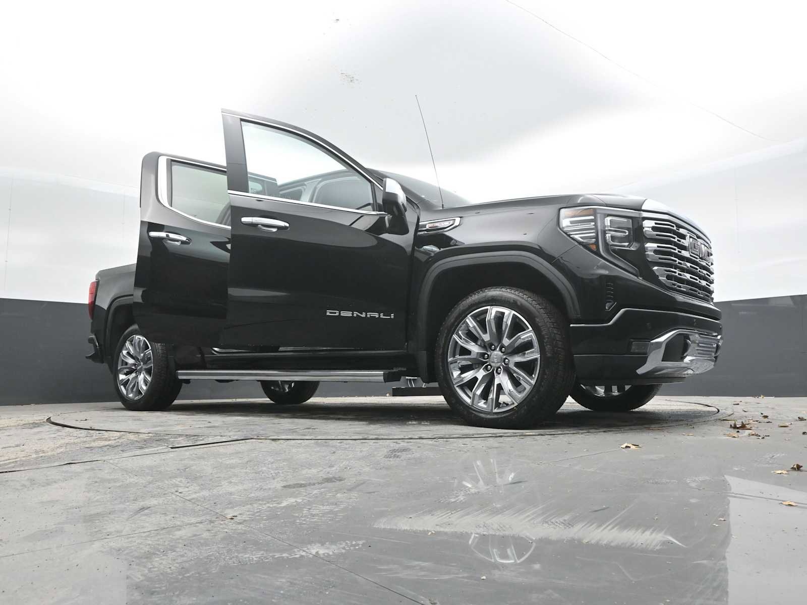 New 2026 GMC Sierra 1500 Denali w/ Denali Reserve Package image 57