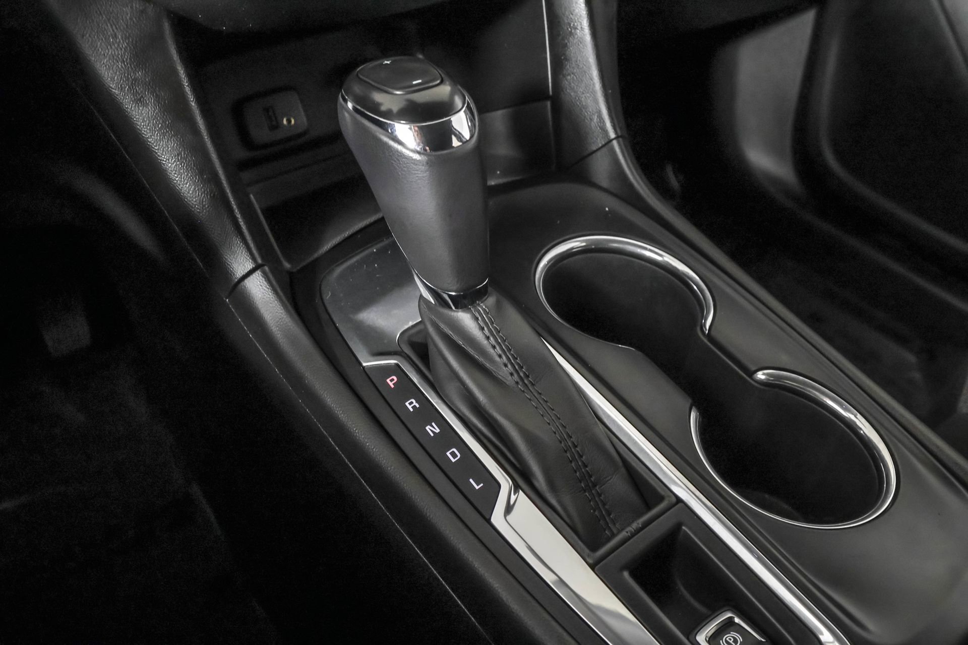 Used 2018 Chevrolet Equinox LT image 34