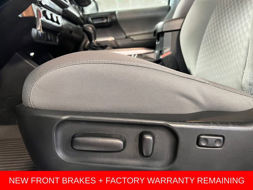 Used 2022 Toyota Tacoma SR5 image 12