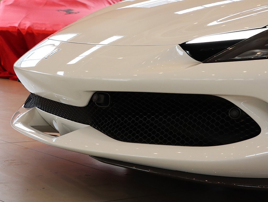 Certified 2025 Ferrari 296 GTS image 23