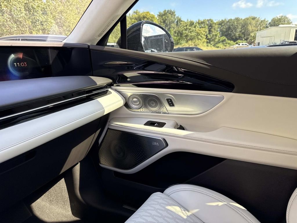 New 2025 Lincoln Nautilus Black Label w/ Jet Appearance Package image 22