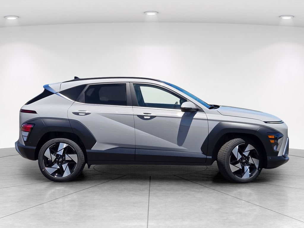 New 2026 Hyundai Kona Limited FWD image 3
