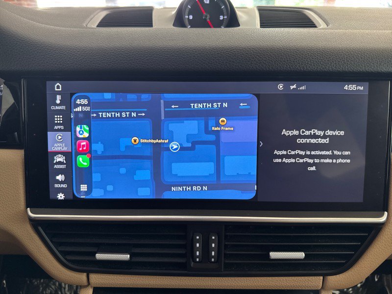 Used 2019 Porsche Cayenne AWD/4WD image 22