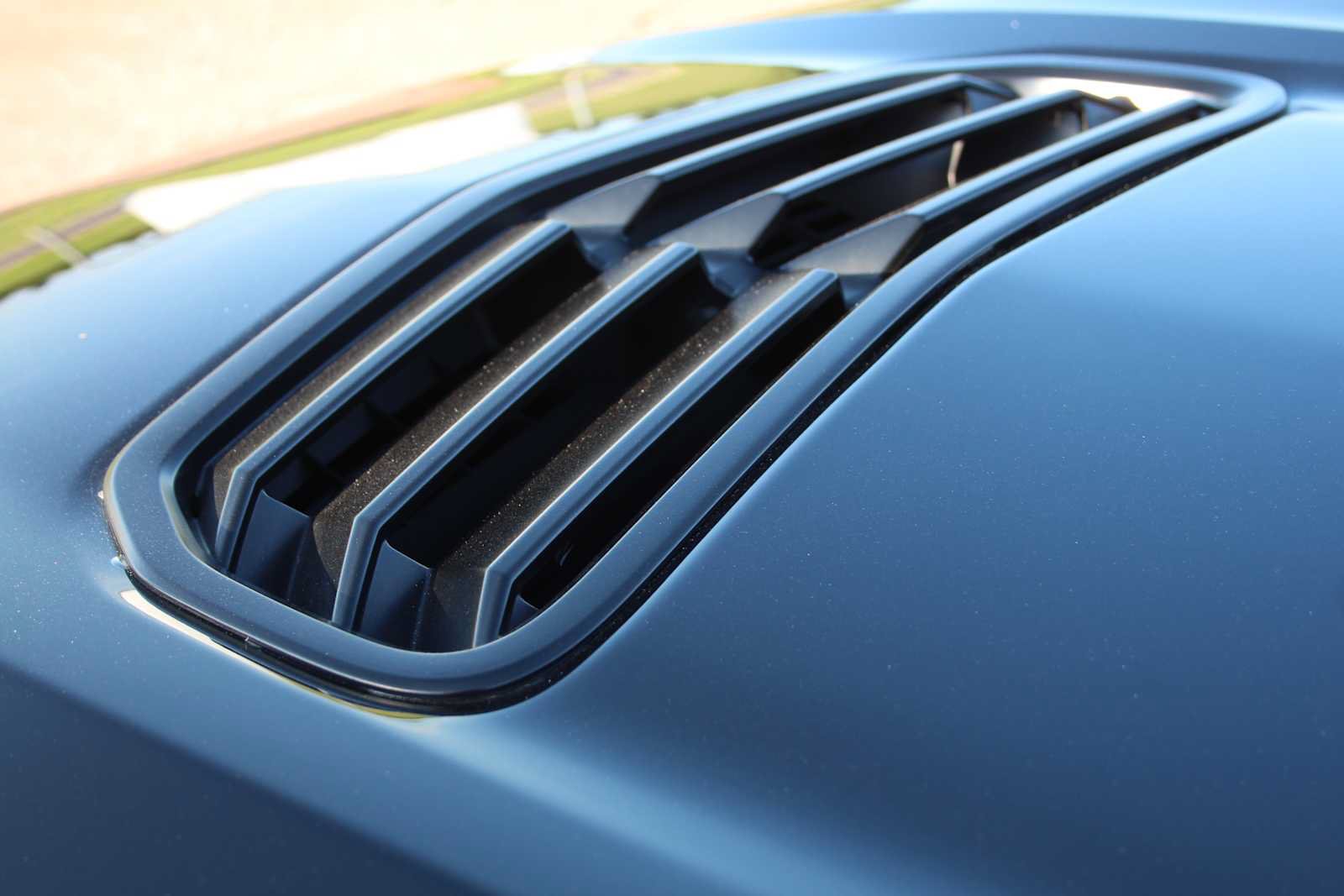 Used 2023 Chevrolet Camaro SS RWD image 8