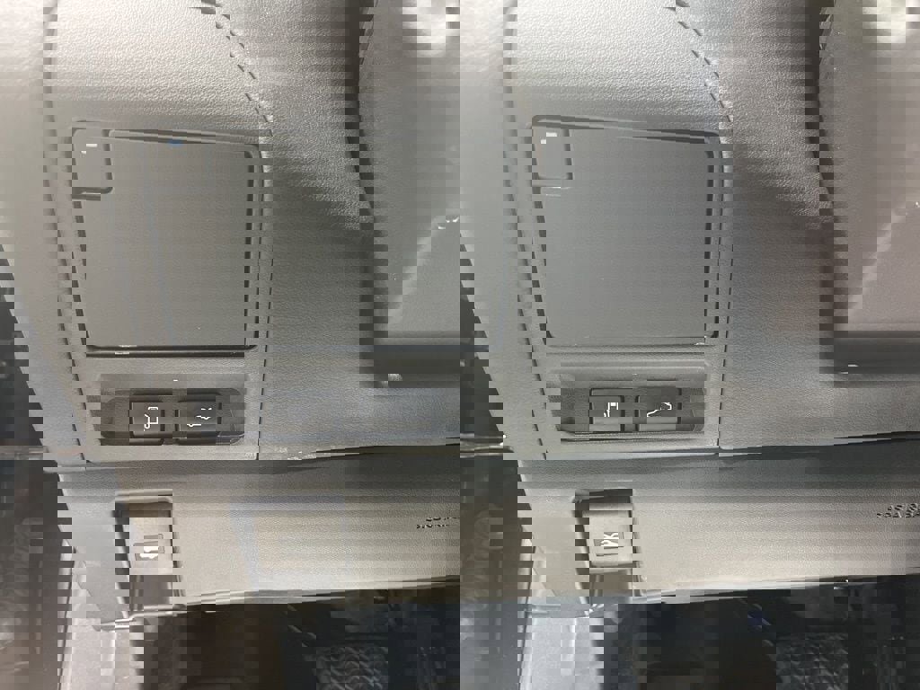 Used 2019 Lexus LS 500 AWD w/ Accessory Package (Z1) image 17