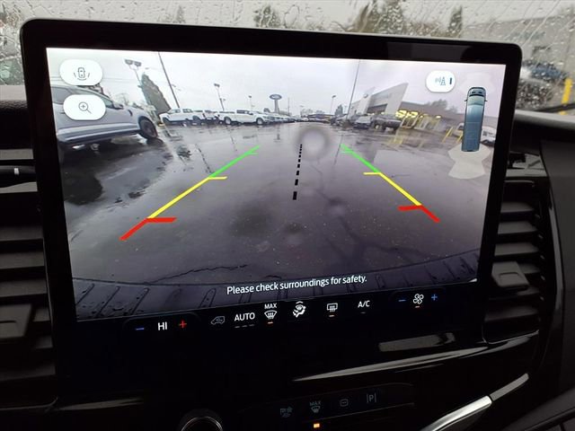 Certified 2024 Ford Transit 350 XLT image 17