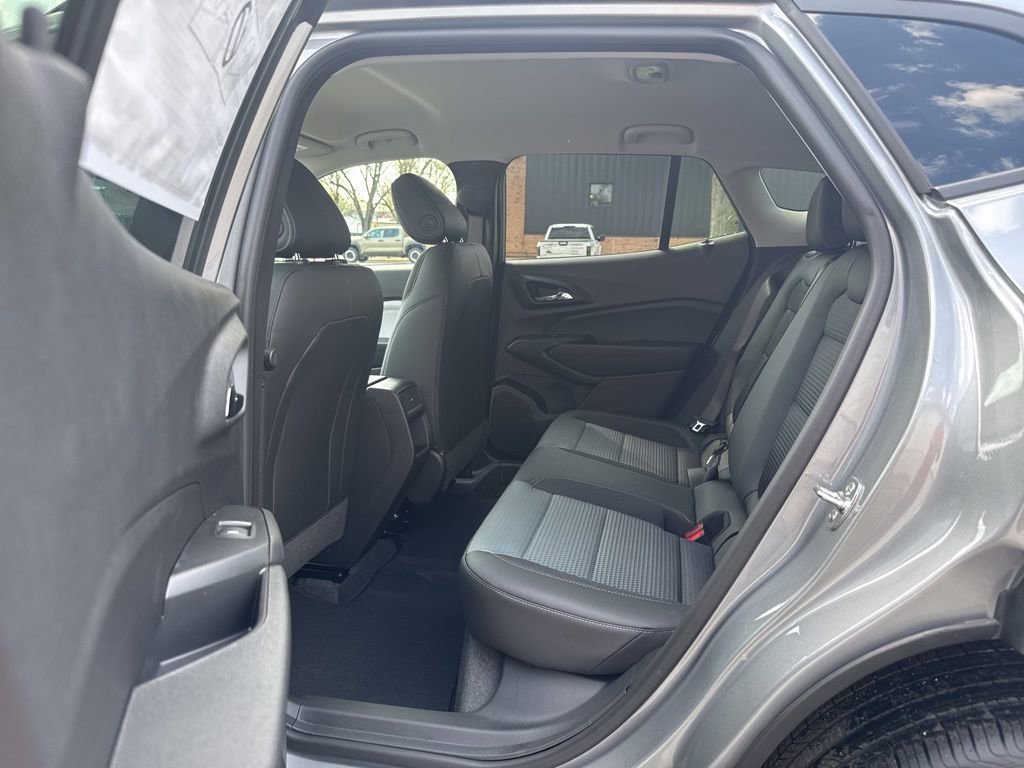 New 2026 Chevrolet Trax LT FWD image 15