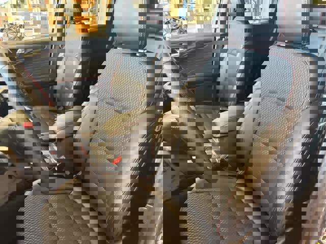 New 2025 Ford Escape ST-Line w/ Cold Weather Package image 10