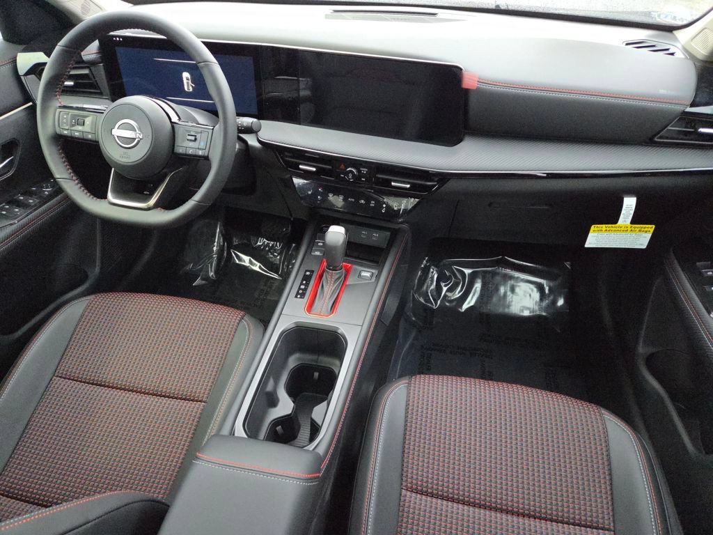 New 2026 Nissan Kicks SR w/ SR Premium Package AWD/4WD image 30