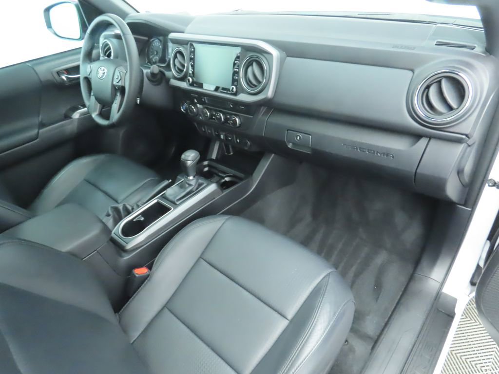 Used 2023 Toyota Tacoma TRD Sport w/ TRD Premium Sport Package image 18