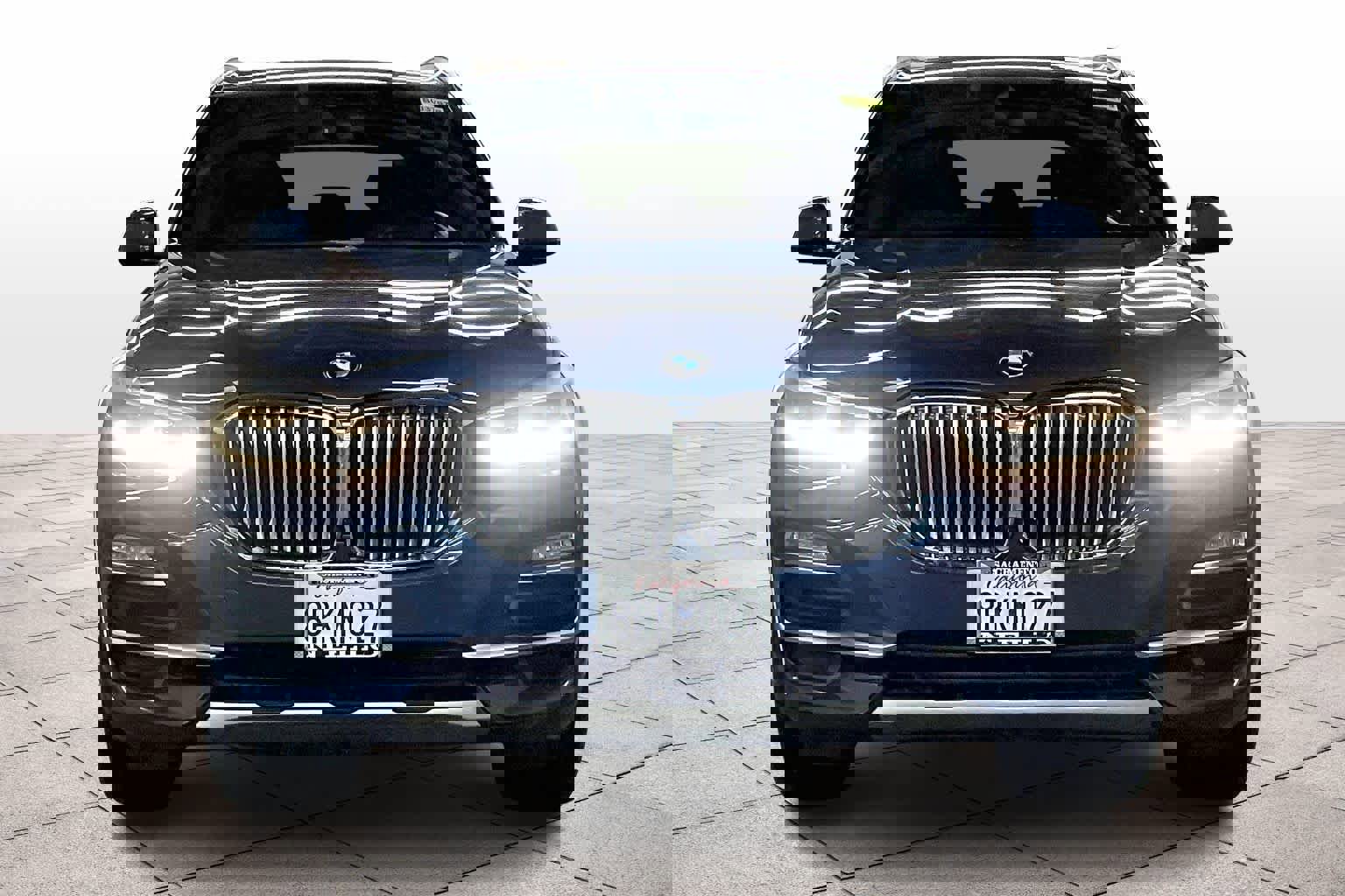 Used 2020 BMW X5 xDrive40i w/ Premium Package image 2