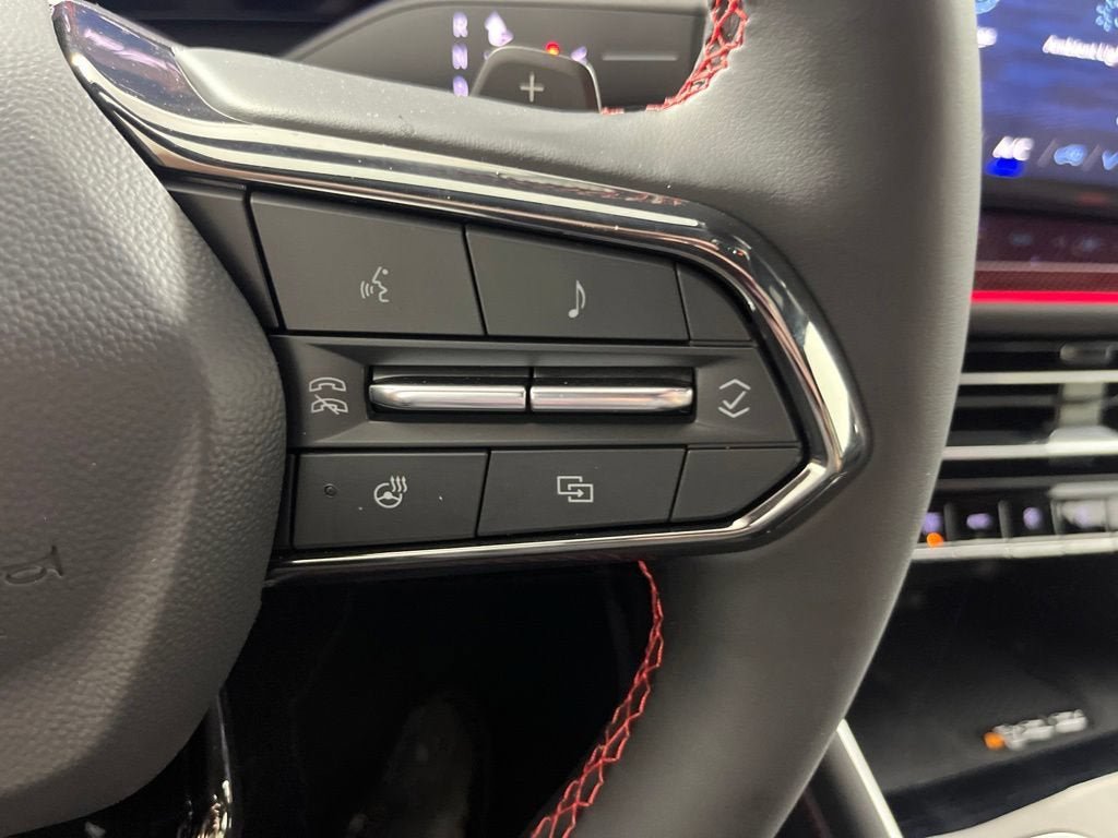 New 2027 Chevrolet Traverse RS FWD image 25