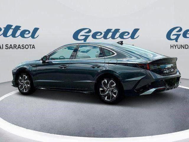 New 2025 Hyundai Sonata SEL image 4