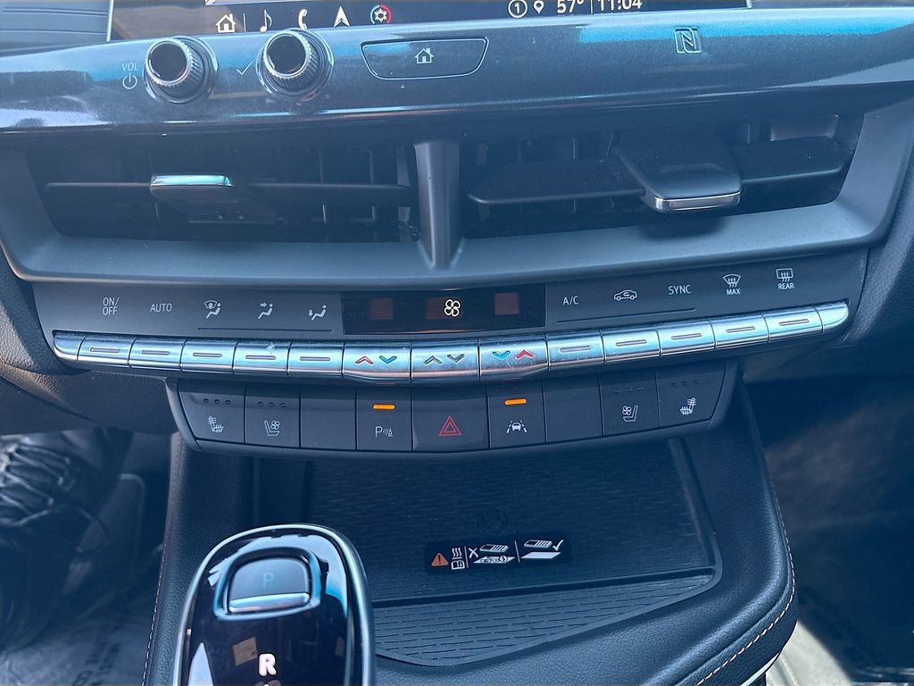 Used 2021 Cadillac CT4 V w/ Technology Package image 16