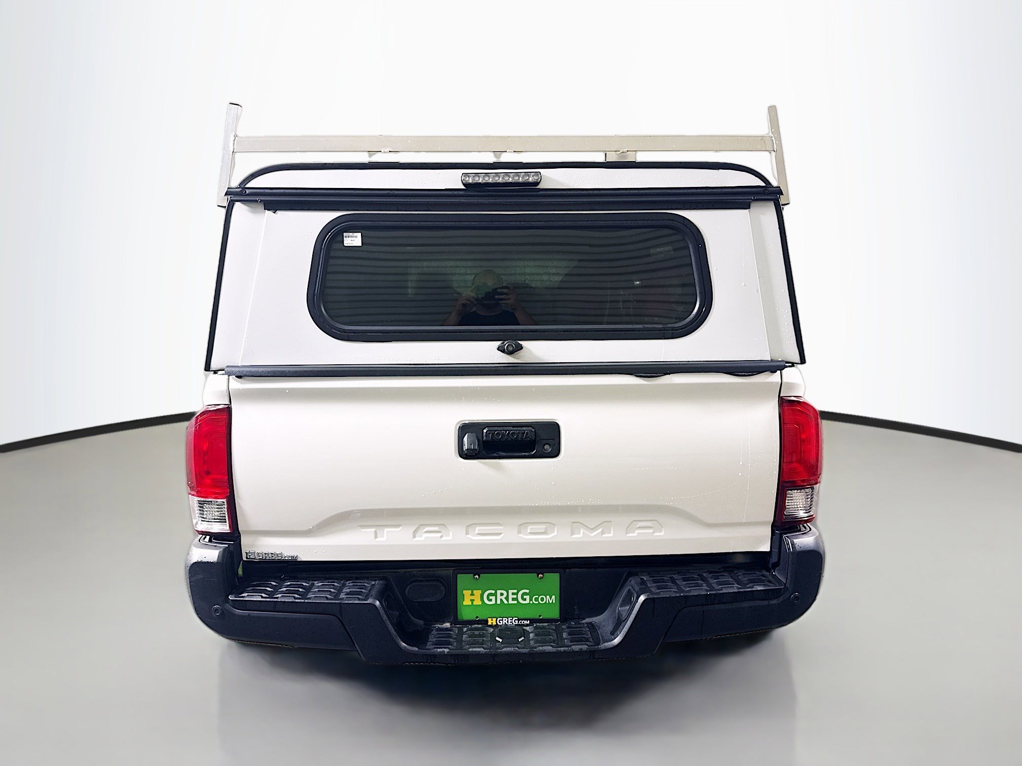 Used 2021 Toyota Tacoma SR image 8