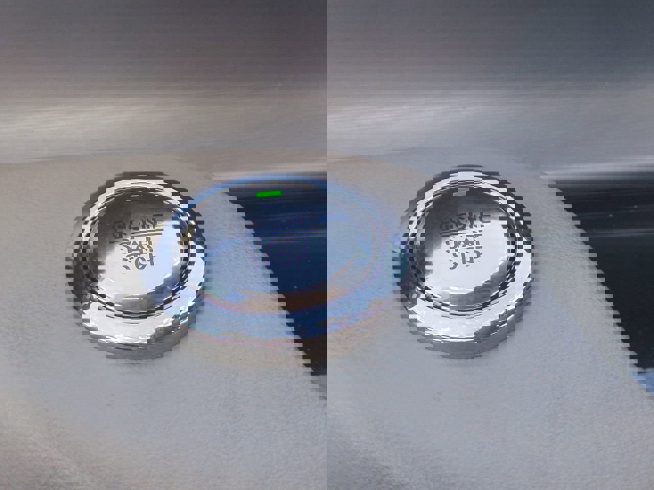 Certified 2023 Lincoln Aviator AWD w/ Class IV Trailer Tow Package image 27