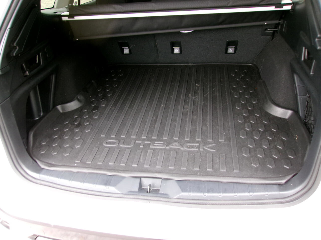 Used 2021 Subaru Outback Premium image 27