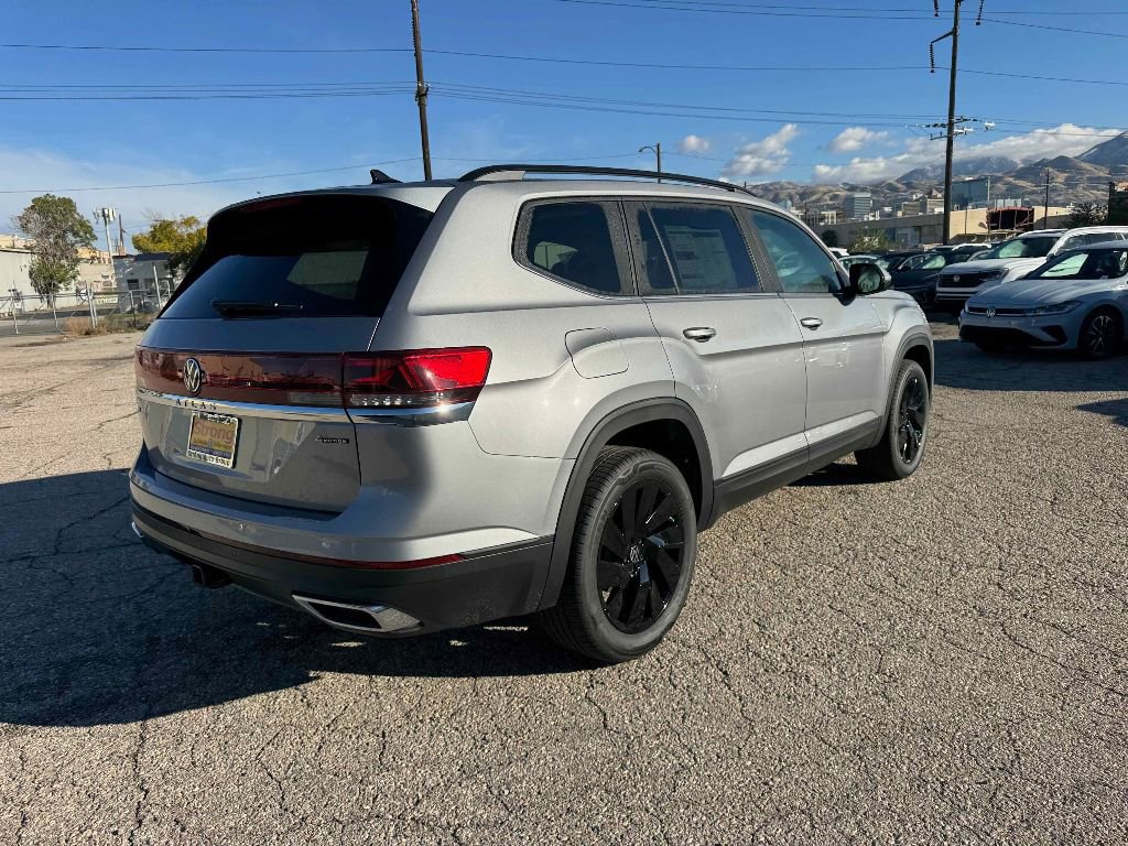 New 2026 Volkswagen Atlas SE image 7
