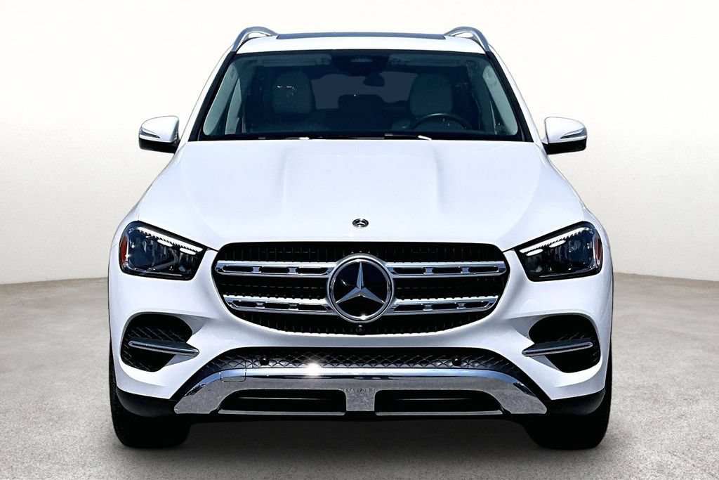 Used 2025 Mercedes-Benz GLE 350 4MATIC image 4