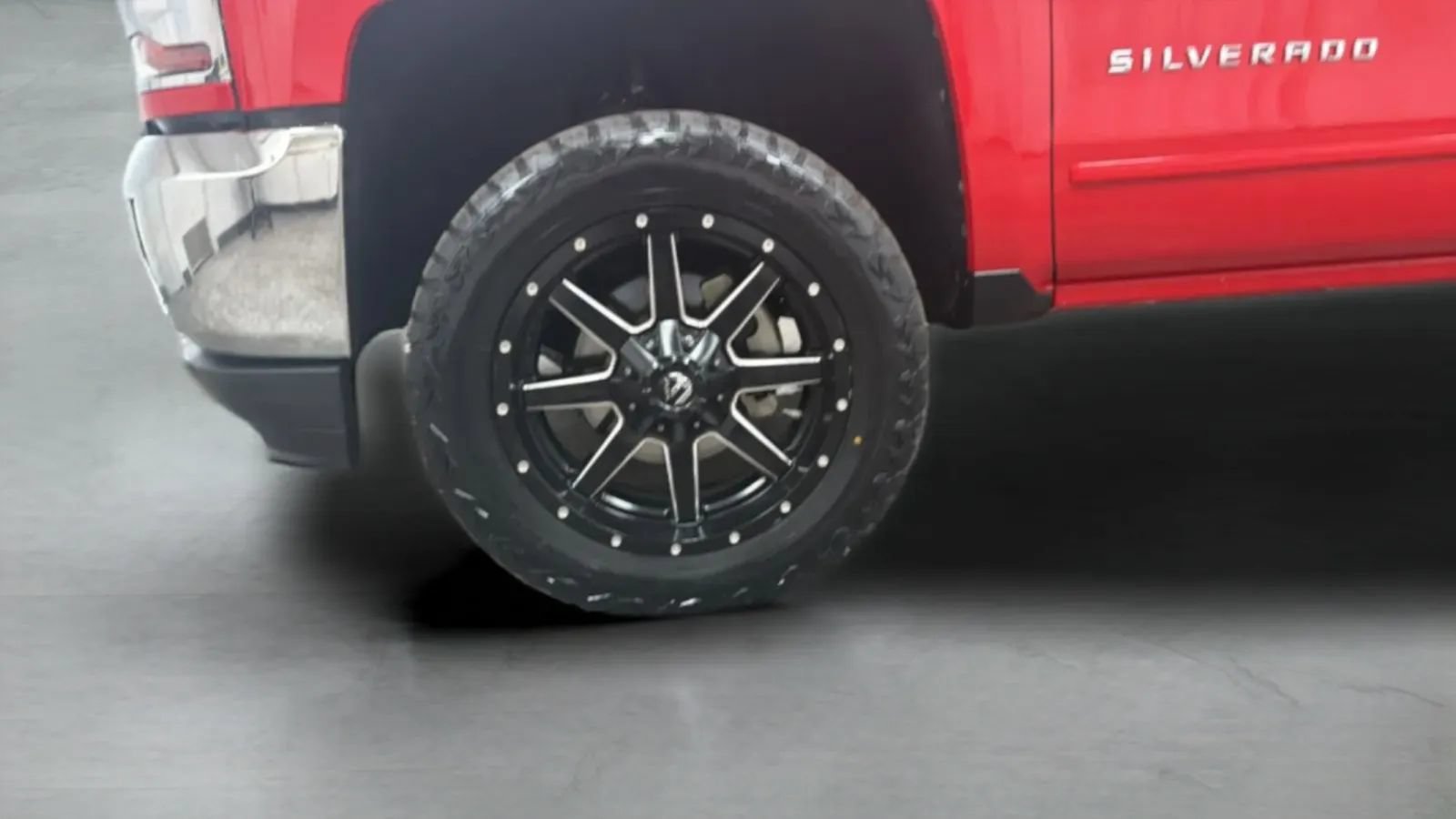 Used 2018 Chevrolet Silverado 1500 LT w/ All Star Edition RWD image 28