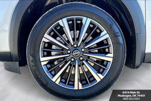 New 2026 Nissan Pathfinder Platinum image 12