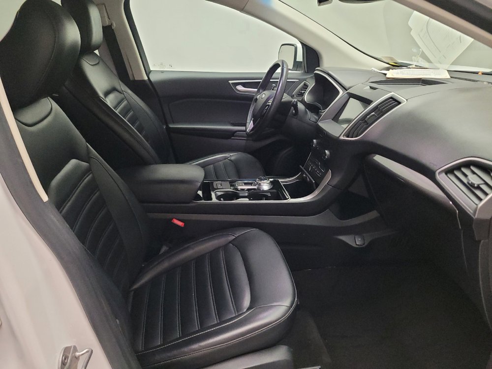 Used 2020 Ford Edge SEL FWD image 21