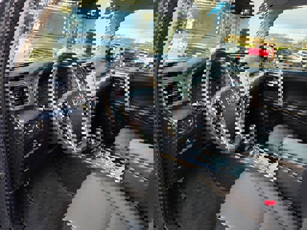 Used 2024 Toyota 4Runner SR5 Premium image 9