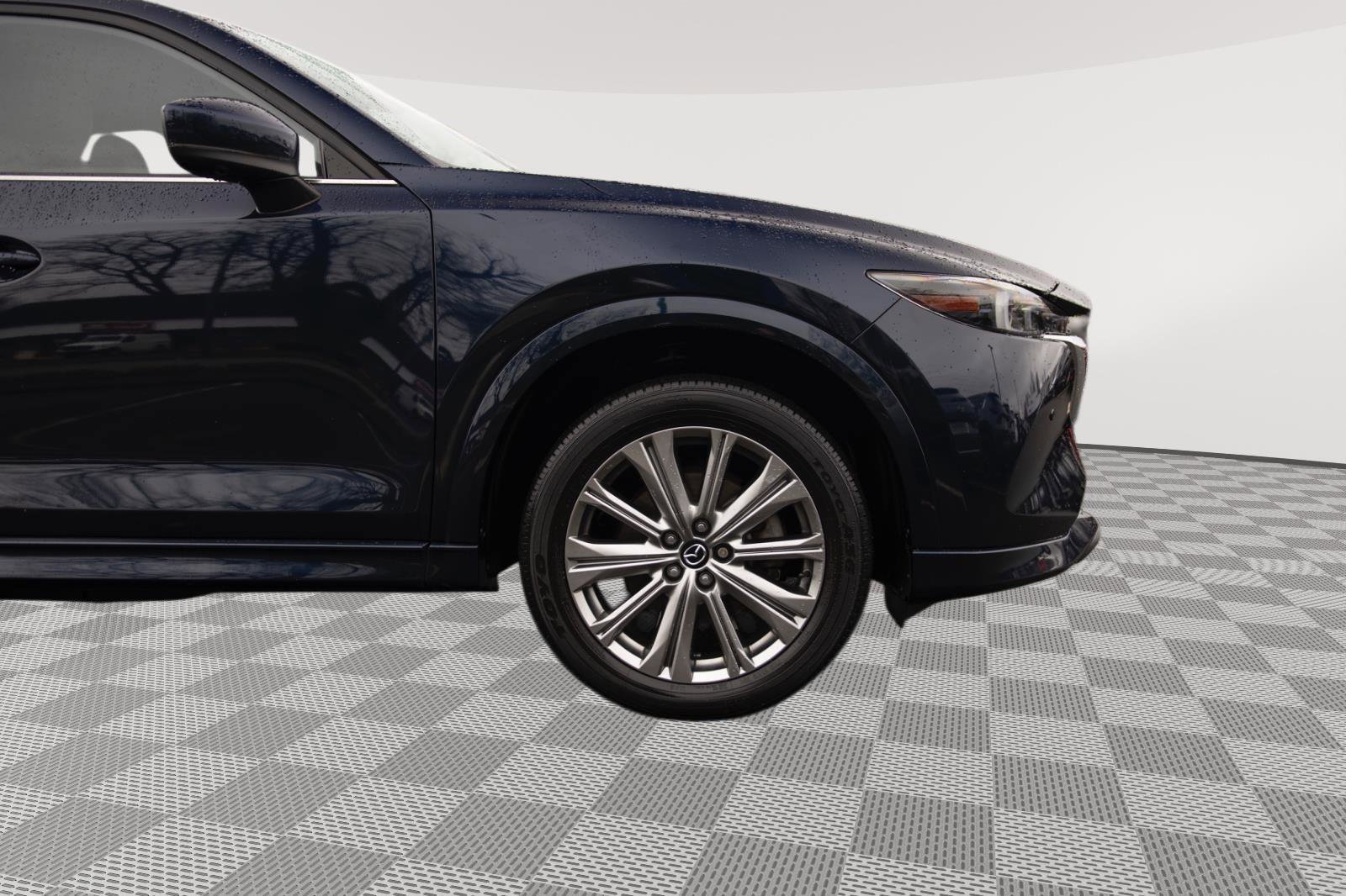 Used 2023 MAZDA CX-5 Signature image 24