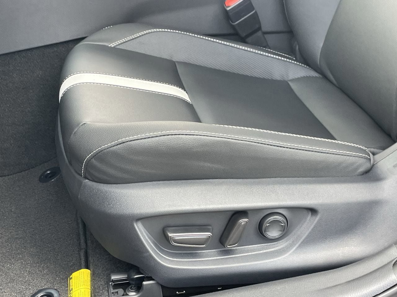 New 2026 Toyota Camry SE FWD image 17