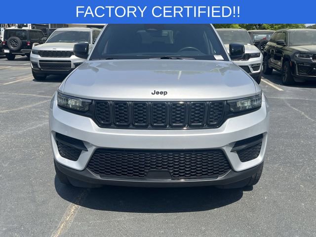 Certified 2024 Jeep Grand Cherokee Altitude image 8