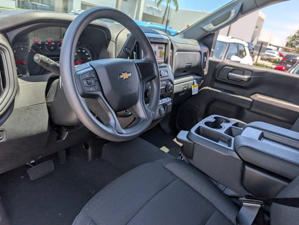 New 2026 Chevrolet Silverado 2500 Custom w/ Custom Value Package AWD/4WD image 6